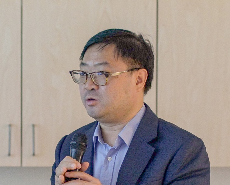 Portrait of Denton Peng